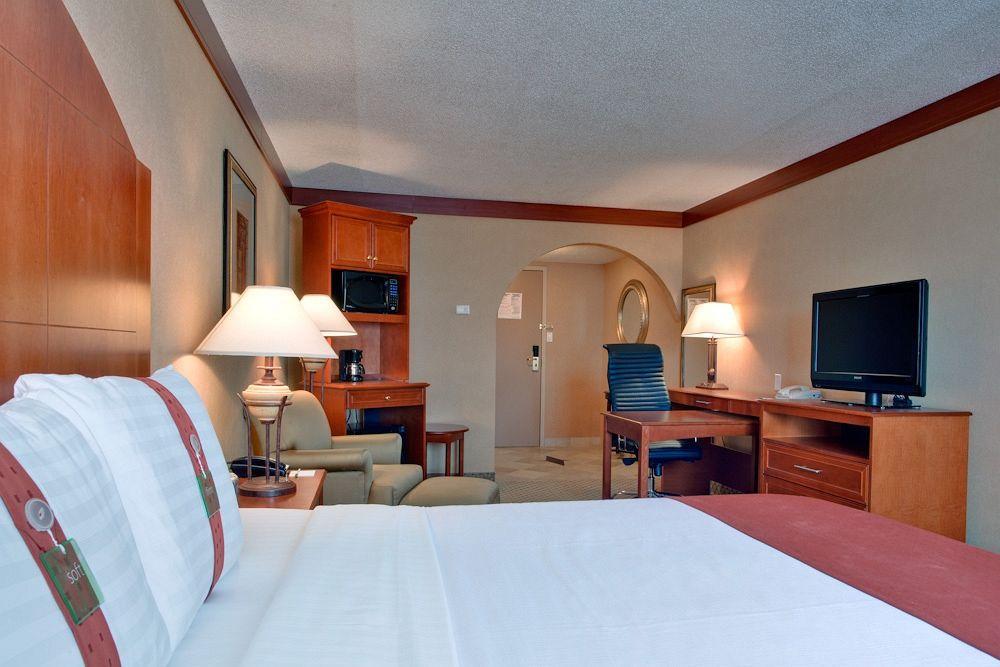 Holiday Inn Sudbury By Ihg Zewnętrze zdjęcie
