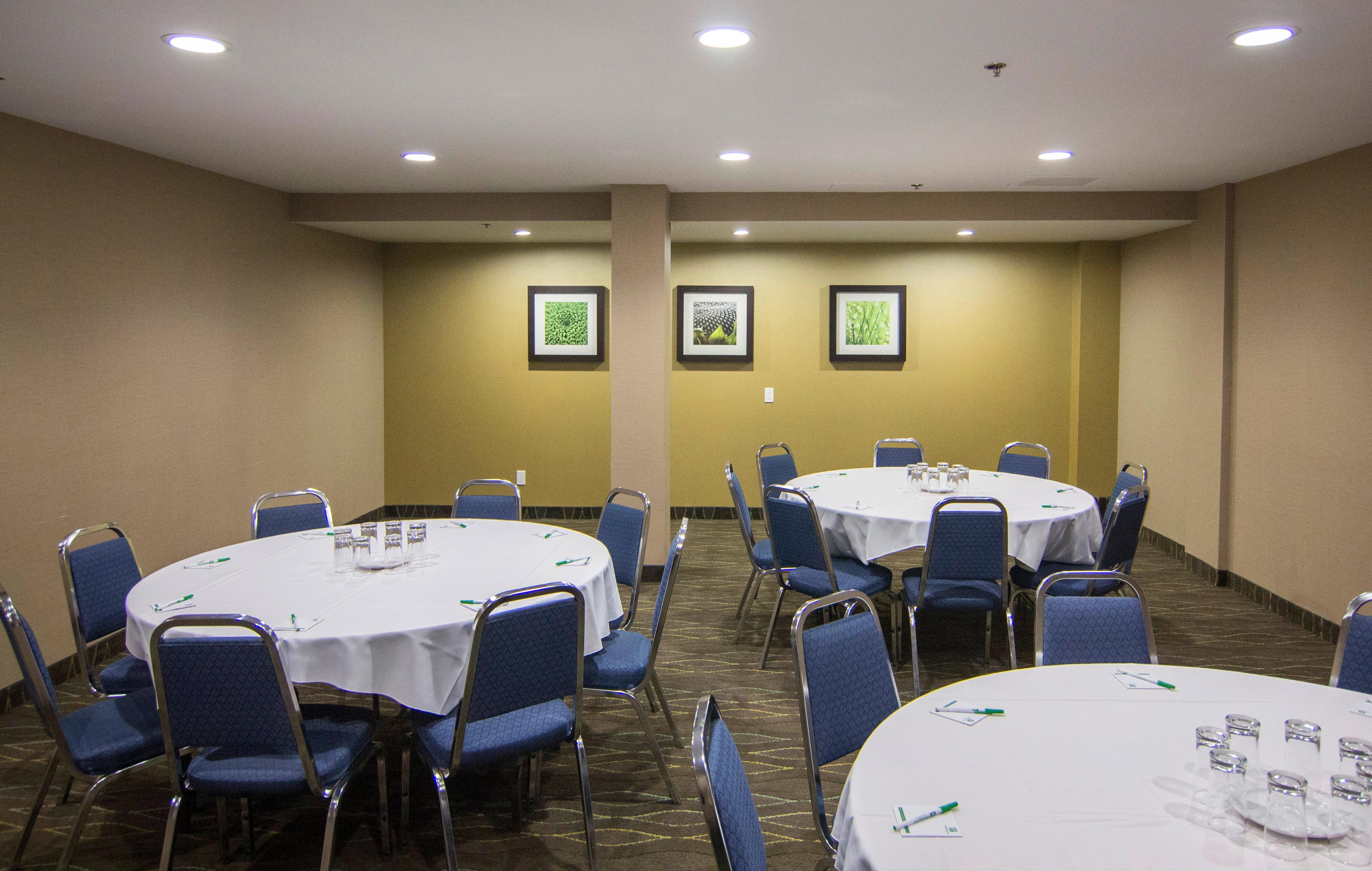 Holiday Inn Sudbury By Ihg Zewnętrze zdjęcie