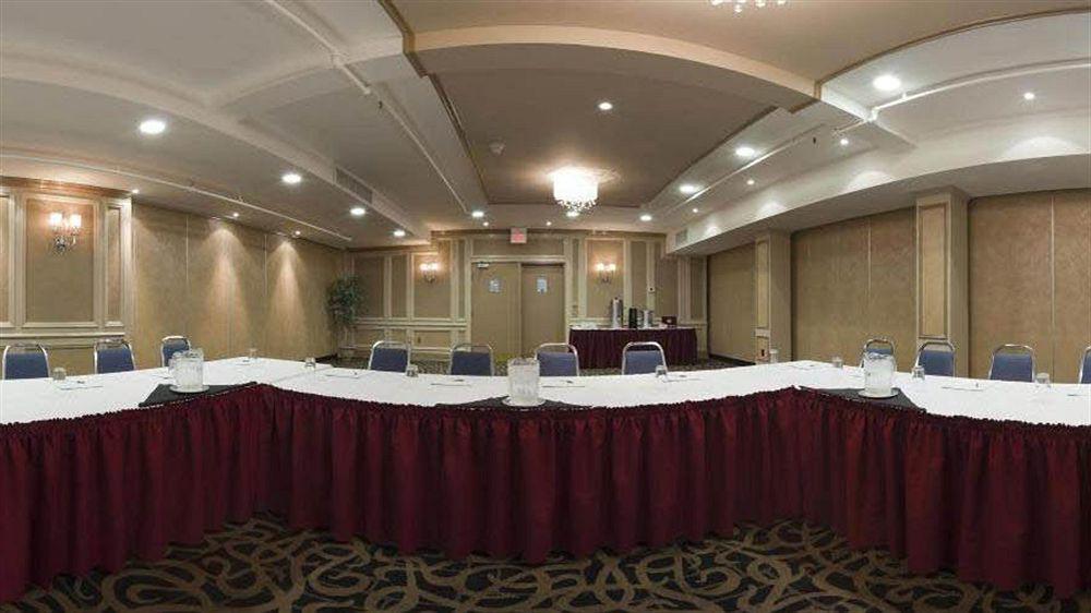 Holiday Inn Sudbury By Ihg Zewnętrze zdjęcie